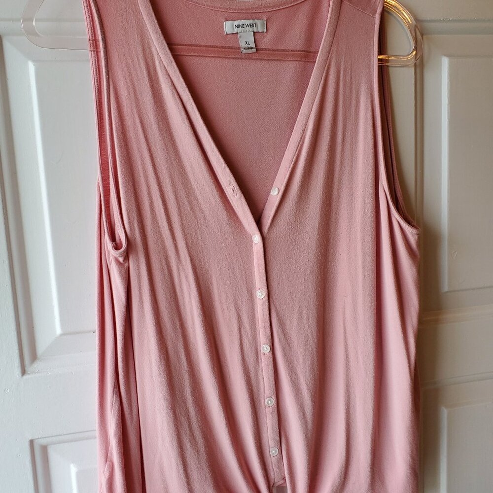 Women's Nine West Light Pink button up tank top - Size XL - Used